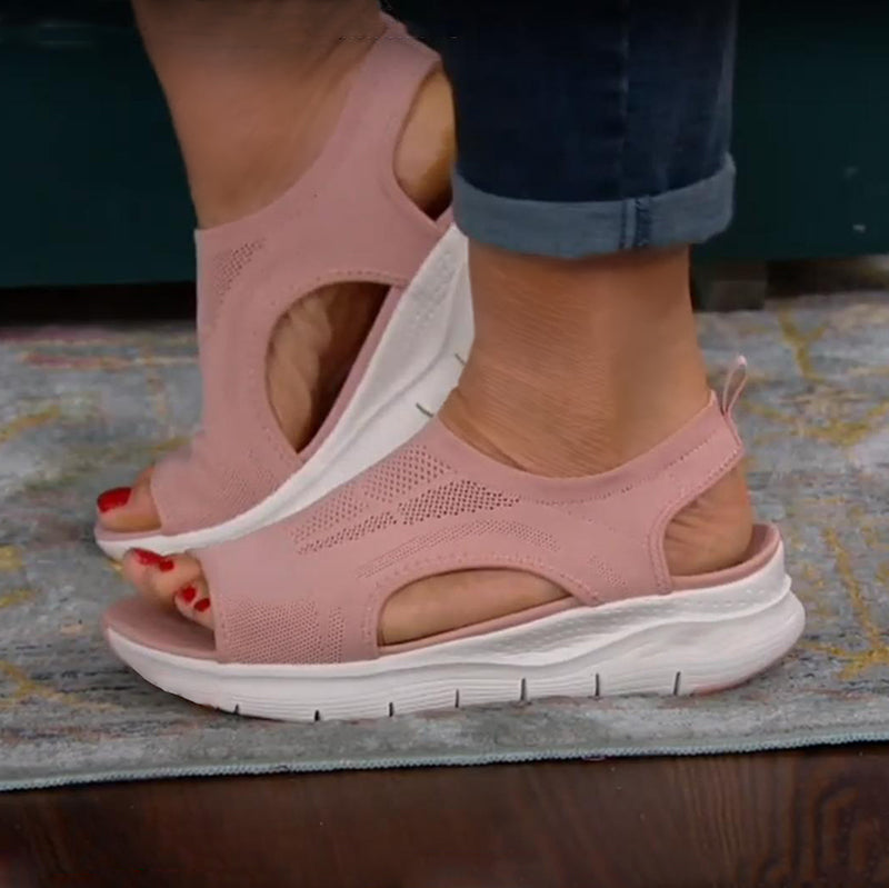 SkySlides™ | Breathable sandals with support