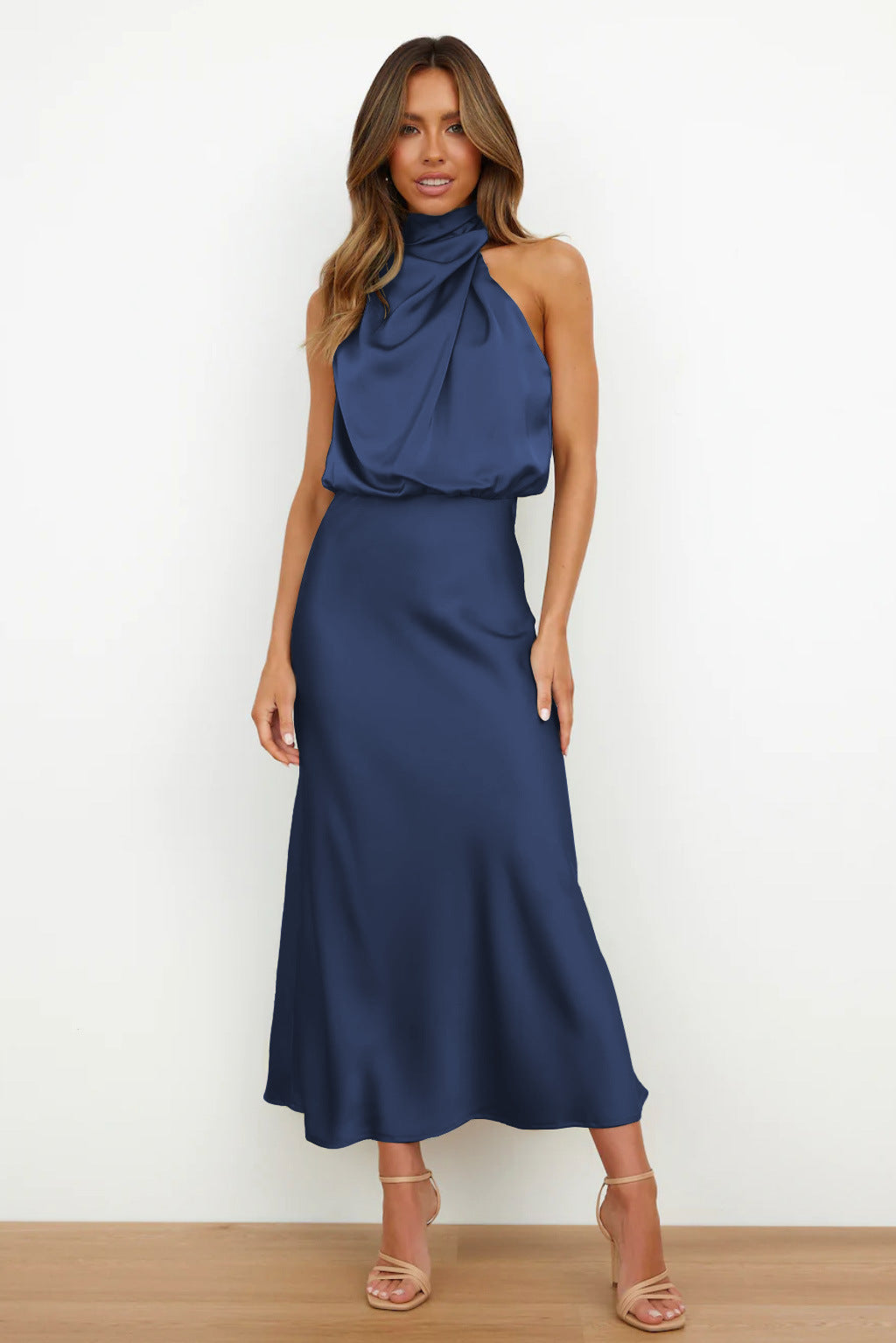 Evelyn™ | Elegant ärmlös klänning med rullhalsband