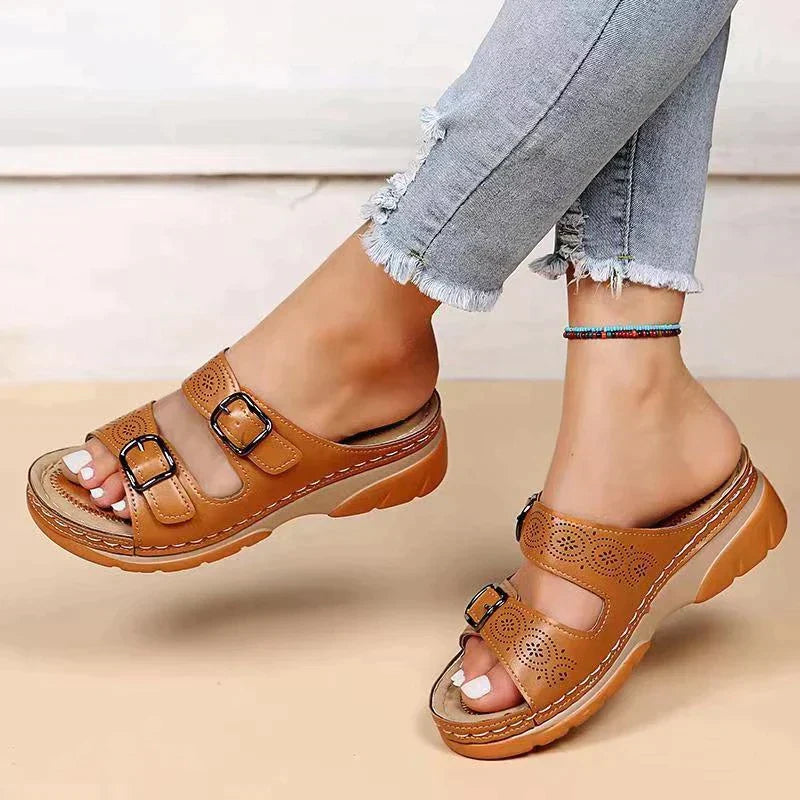 Amelia Grace | Trendy and comfortable sandals